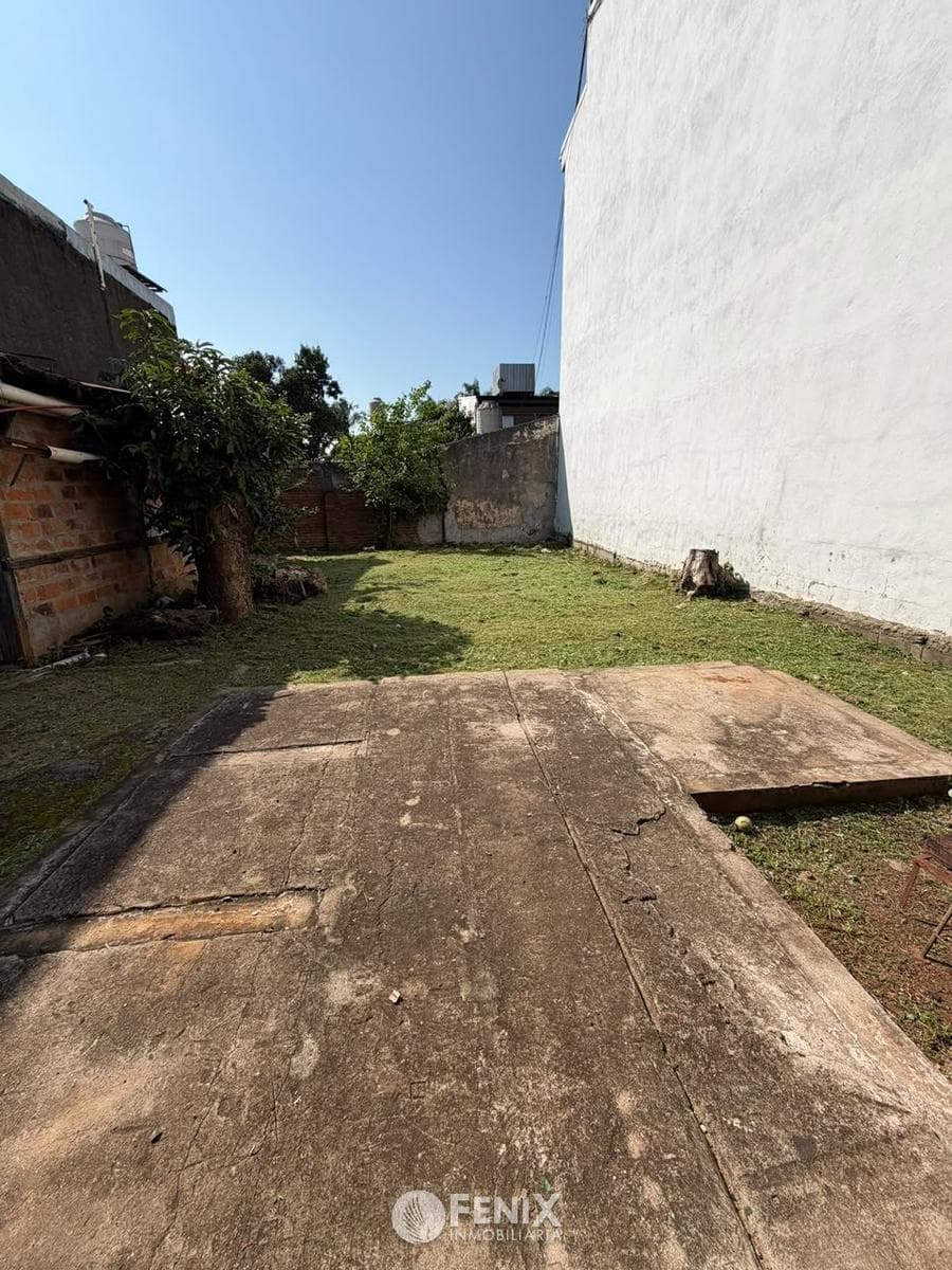 TERRENO EN VENTA CON CONSTRUCCIÓN A RESTAURAR - CALLE RUIZ DE MONTOYA 2121 (TF916)